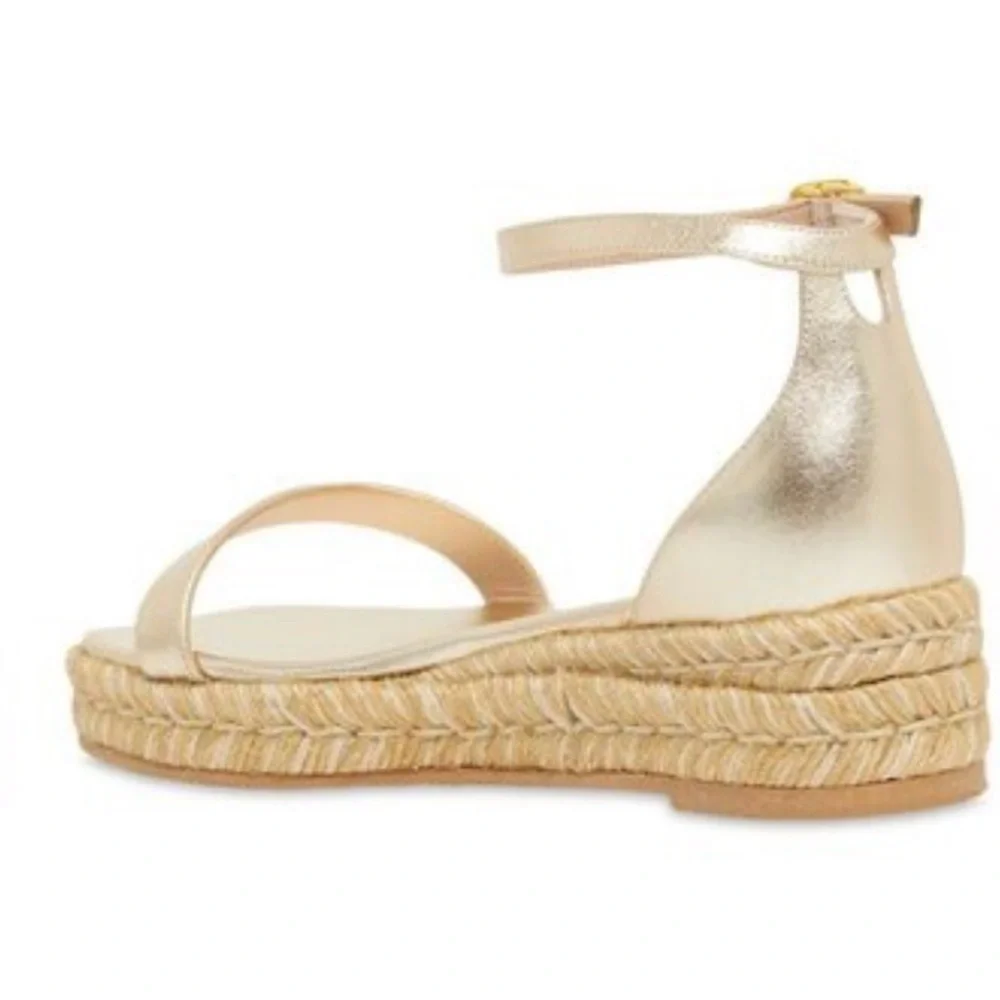 Stuart Weitzman brand new
